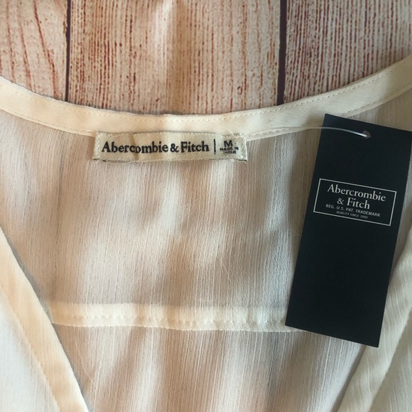 Abercrombie Tie Front Blouse - Picture 3 of 4